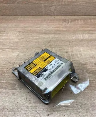 Lexus IS 220D-250-350 Airbag control unit/module 8917053110 0285001904