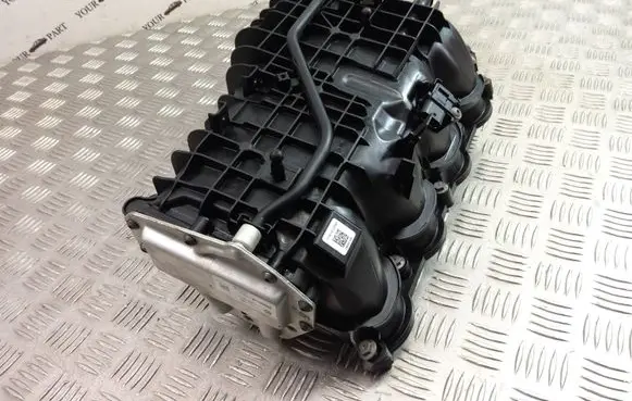 BMW X3 G01 Intake manifold 72344186