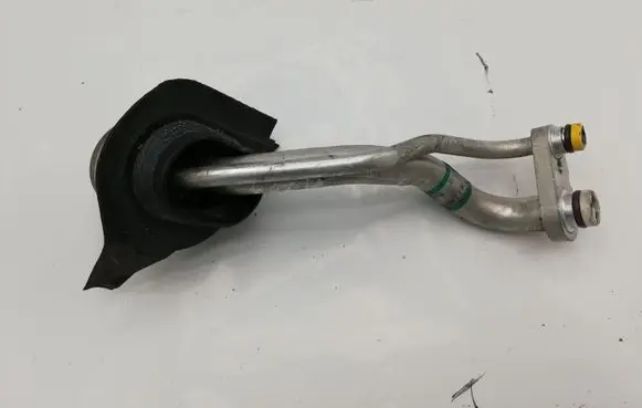 BMW X3 E83 Air conditioning (A/C) pipe/hose 3451632