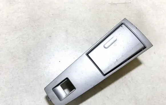 BMW 7 E65 E66 Car ashtray 7024489 100014311