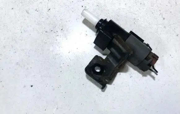 Subaru Legacy Brake pedal sensor switch