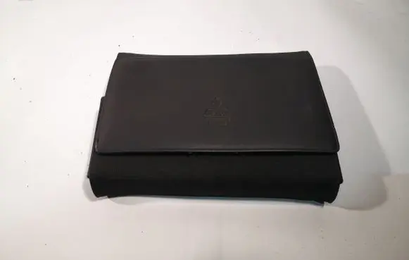 Mitsubishi Colt Owners service history hand book 