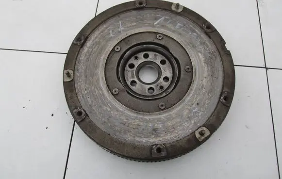 Ford C-MAX II Flywheel AV616477BC