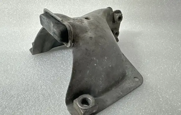 Audi A6 Allroad C7 Engine mounting bracket 4G0399059A