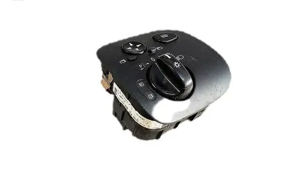 Mercedes-Benz C W203 Light switch A2035450904