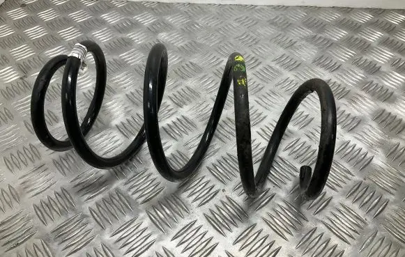 Volkswagen PASSAT B8 Front coil spring MUW