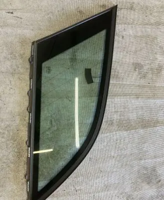 Mercedes-Benz E W212 Rear side window A2126702112