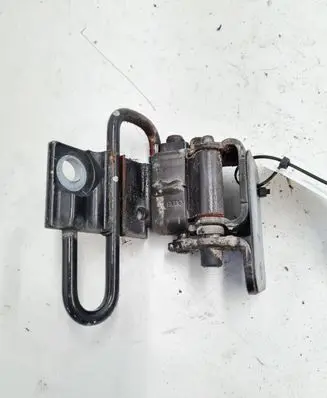 Audi A3 S3 A3 Sportback 8P Rear door lower hinge 8P4833412A