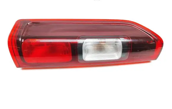 Renault Trafic III (X82) Rear/tail lights 765556737R 10052019 JL900203808596