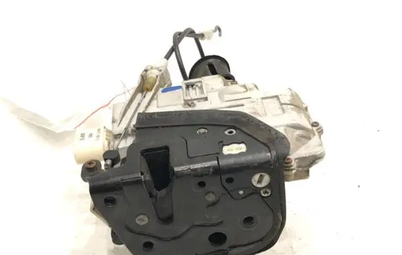 Audi A4 S4 B6 8E 8H Front door lock