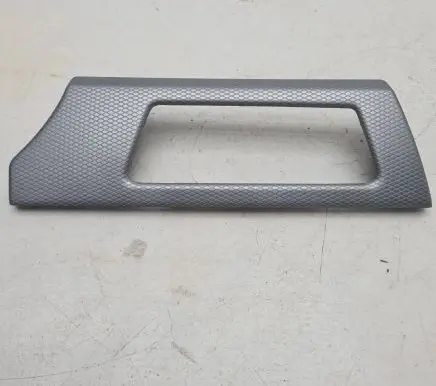 BMW 3 E90 E91 Dashboard glove box trim 9148068 92138 KW3310M48068