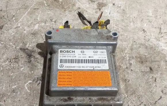 Mercedes-Benz Sprinter W906 Airbag control unit/module A9064461142