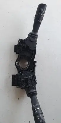 Toyota Auris E180 Indicator stalk