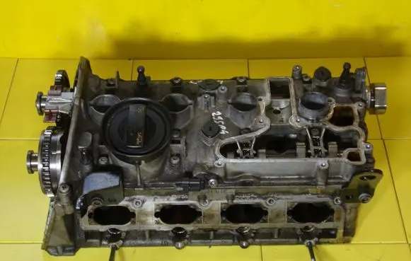 Audi A4 S4 B8 8K Engine head 06H103373K 29SP4