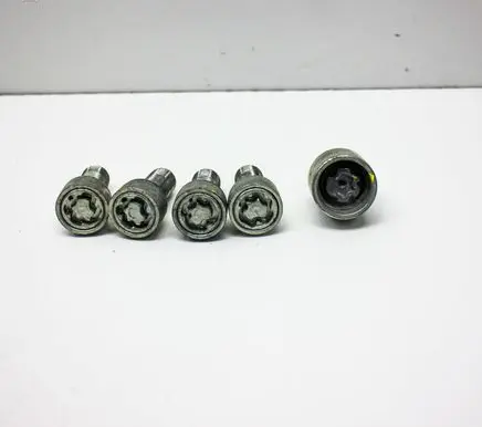 Seat Ateca Anti-theft wheel nuts and lock 