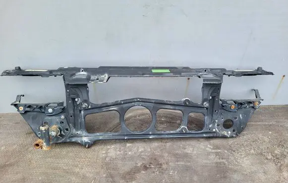 BMW 5 E39 Top upper radiator support slam panel 51718159610
