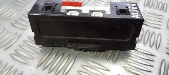 Renault Megane II Screen/display/small screen 8200107839 21667671-1