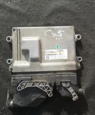 Mazda CX-5 Engine control unit/module SH1J18881E 2757005045