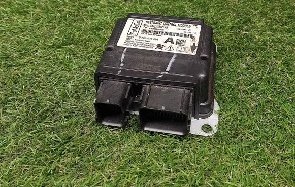 Ford Fusion II Airbag control unit/module ES7T14B321AA 0285012258