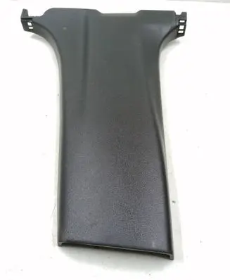 (B) pillar trim (bottom)