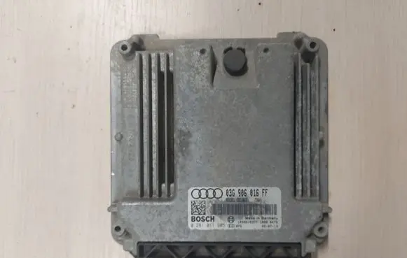 Audi A3 S3 8P Engine control unit/module 03G906016FF