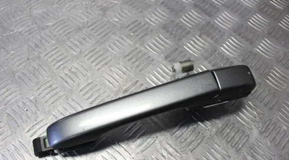 Honda CR-V Front door exterior handle