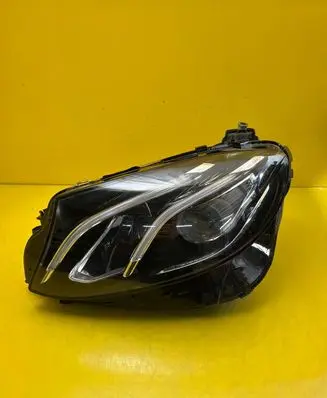 Mercedes-Benz E W213 Headlight/headlamp A2139063904