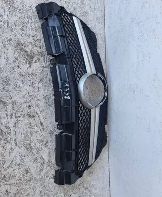 Mercedes-Benz SLK R172 Front bumper upper radiator grill a1728880160
