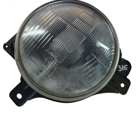 SsangYong Korando Headlight/headlamp 