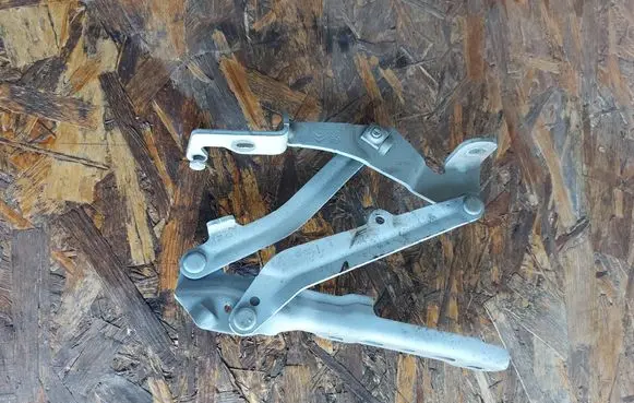 Peugeot 3008 II Engine bonnet/hood hinges 9814189880