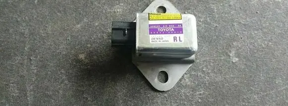 Lexus GX J120 Airbag deployment crash/impact sensor 8983360010