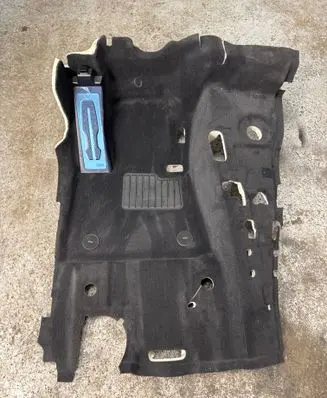 BMW XM Front floor carpet liner 5A22EA7 S3232248