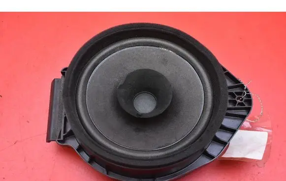 Opel Mokka Subwoofer speaker 