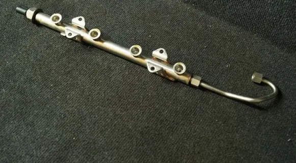 Volkswagen Golf VII Fuel main line pipe 04E133320D