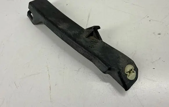 Porsche Cayenne (92A) Rear bumper mounting bracket 7P5807046 95850504600