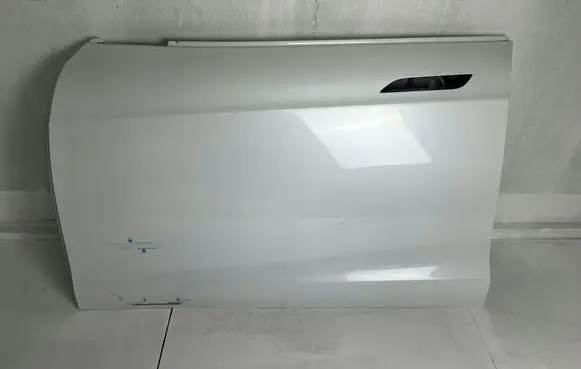 Tesla Model S Side sliding door 