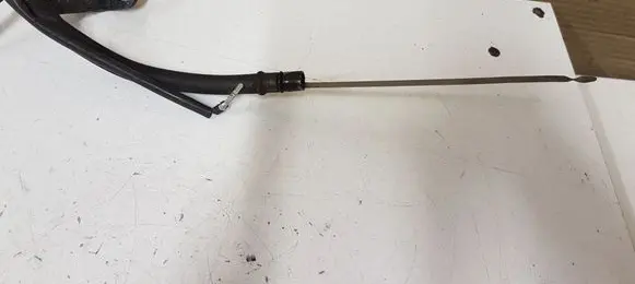 KIA Sorento Oil level dip stick