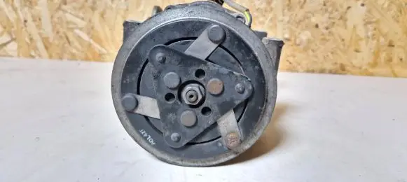 Ford Fiesta Air conditioning (A/C) compressor (pump) 2s6119d629