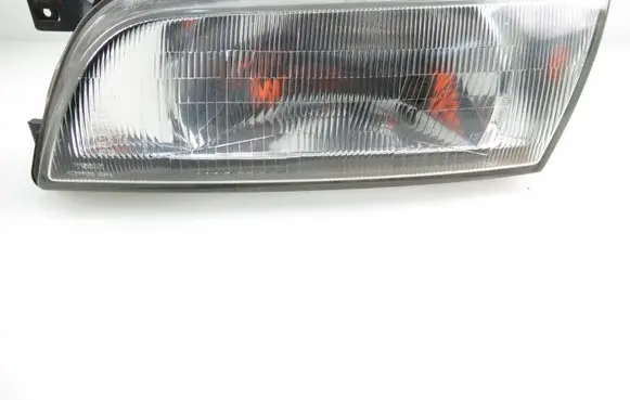 Nissan Almera Headlight/headlamp