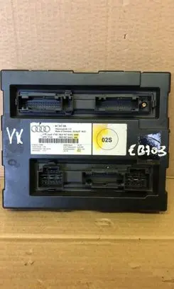 Audi A4 S4 B8 8K Comfort/convenience module 8K0907064Q