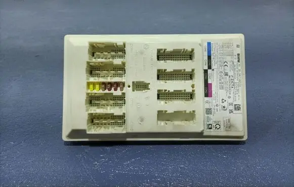 BMW 1 F40 Comfort/convenience module 61355A7
