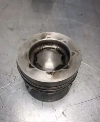 Audi A4 S4 B8 8K Piston 87-432300-00