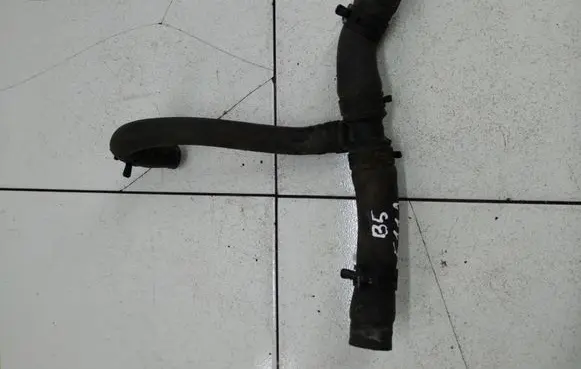 Volkswagen PASSAT B5 Water drain line hose 