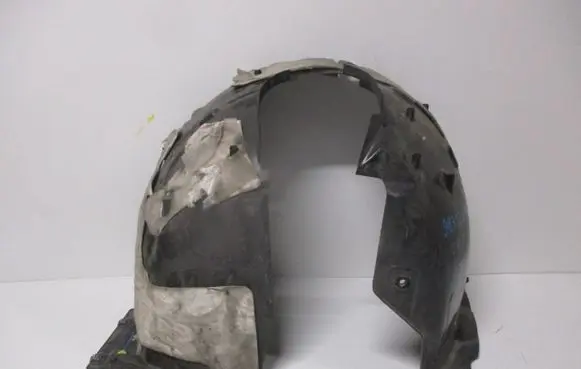Citroen C4 III e-C4 Front wheel arch liner splash guards 9831258480