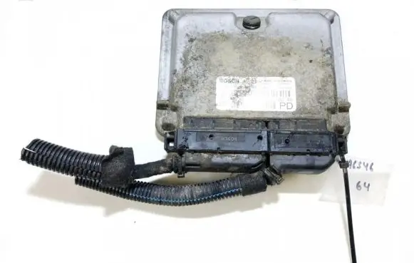 Opel Zafira A Engine control unit/module 0281010268 28sa4802