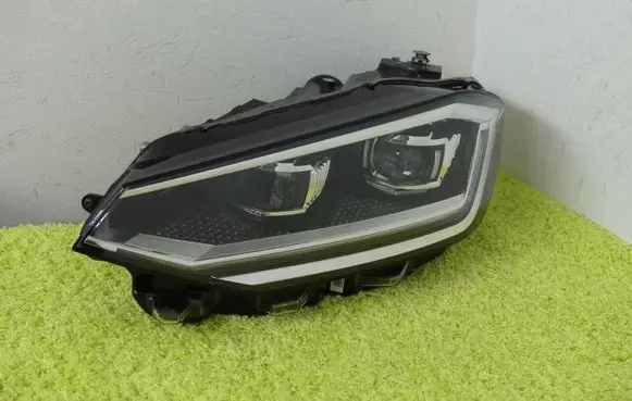 Volkswagen Golf Sportsvan Headlight/headlamp 517941081