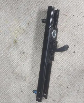 Ford Galaxy Seat belt adjustment motor 607383700c