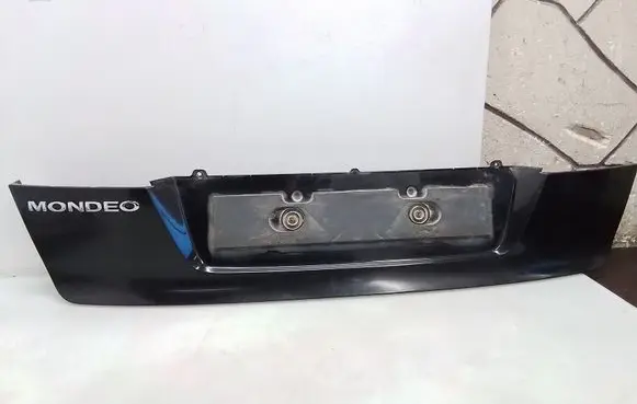 Ford Mondeo MK IV Tailgate trim 7S71A423A40A