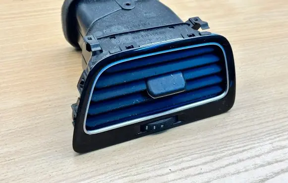 Volkswagen Golf VII Dashboard side air vent grill/cover trim 5G1819248E