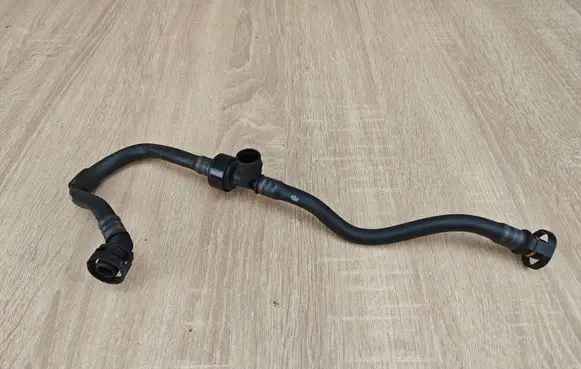 BMW 5 G30 G31 G38 Breather hose sensor 7935187